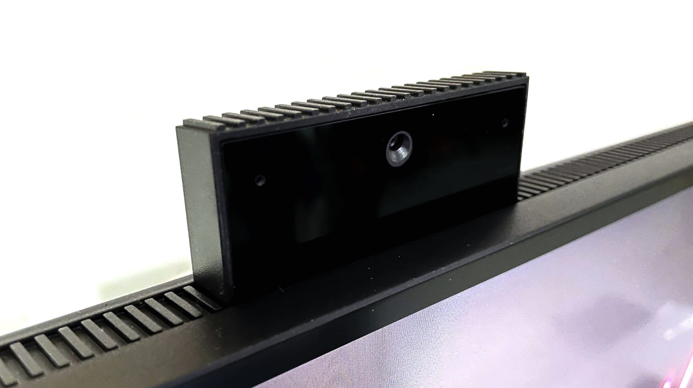 Monitors with webcam | Monitor with Camera – Jamm21